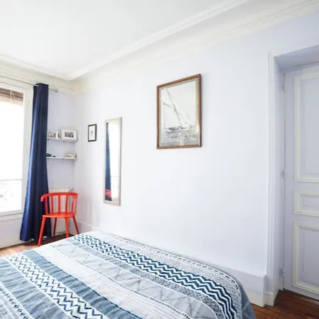Lejlighed Design Near Montmartre Paris